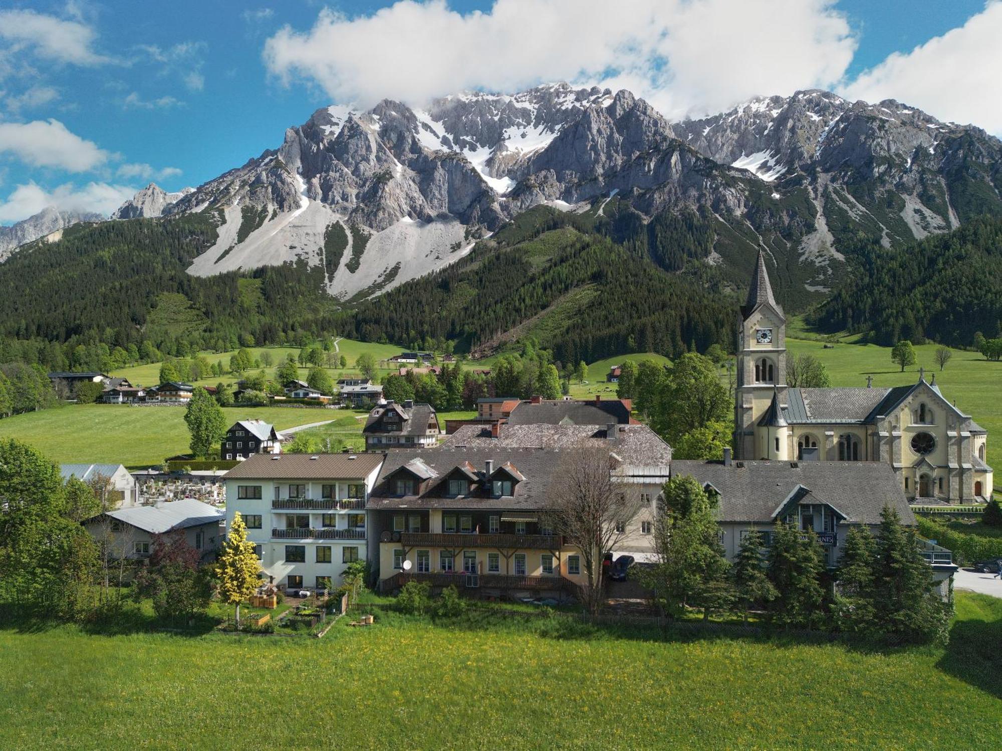 Gaestehaus Herma ラムサウ・アム・ダッハシュタイン エクステリア 写真